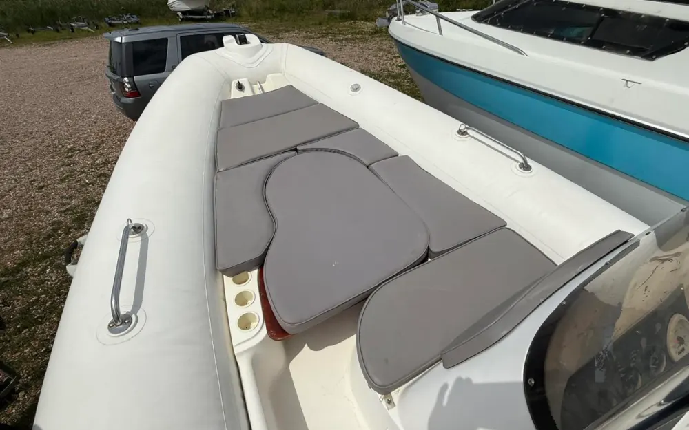 slider 8 Zodiac Medline 650