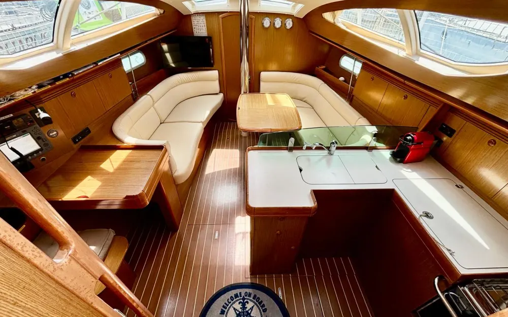 slider 18 Jeanneau Sun Odyssey 39 DS