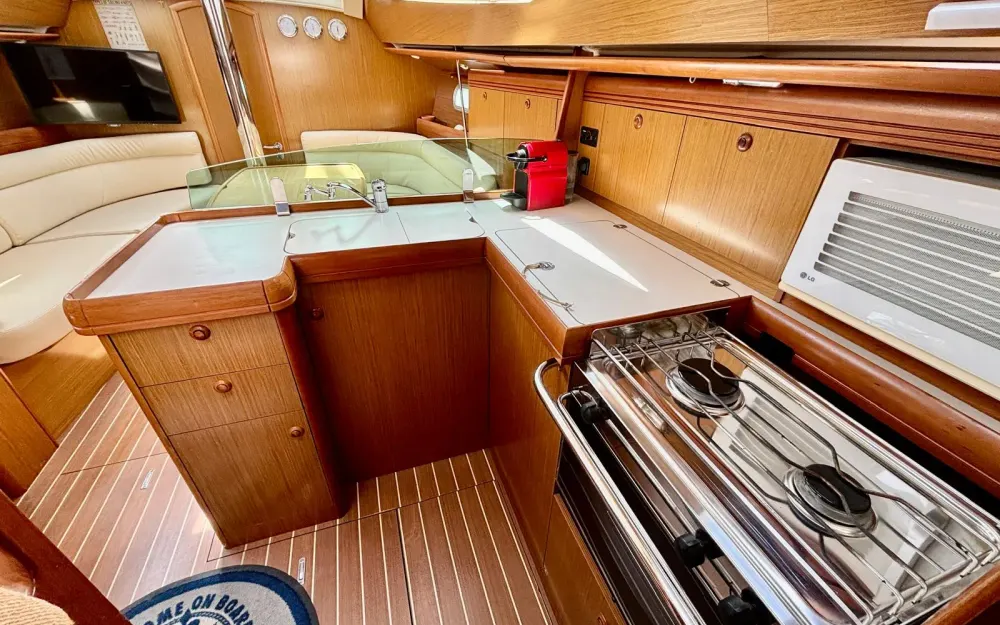 slider 23 Jeanneau Sun Odyssey 39 DS