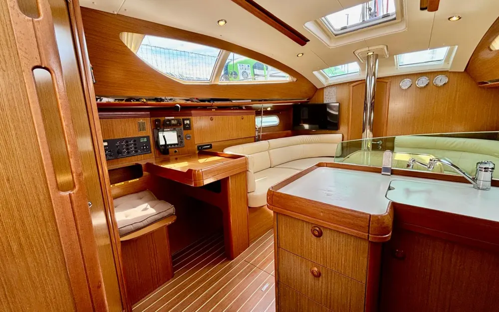 slider 25 Jeanneau Sun Odyssey 39 DS