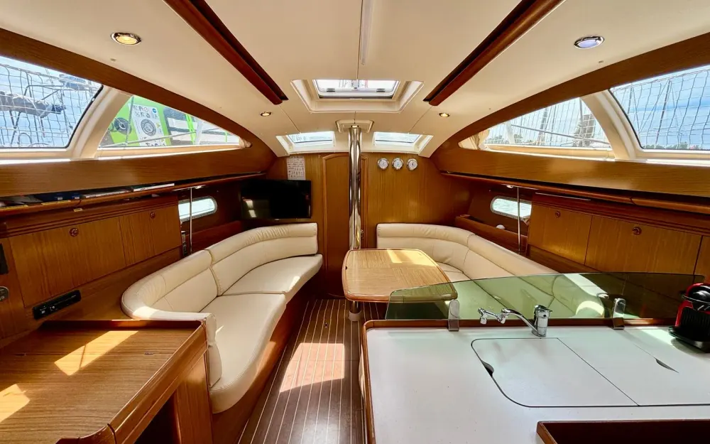 slider 17 Jeanneau Sun Odyssey 39 DS
