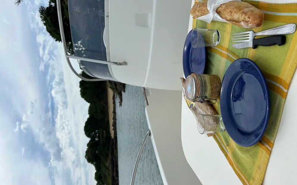 slider 2 Jeanneau Cap Camarat