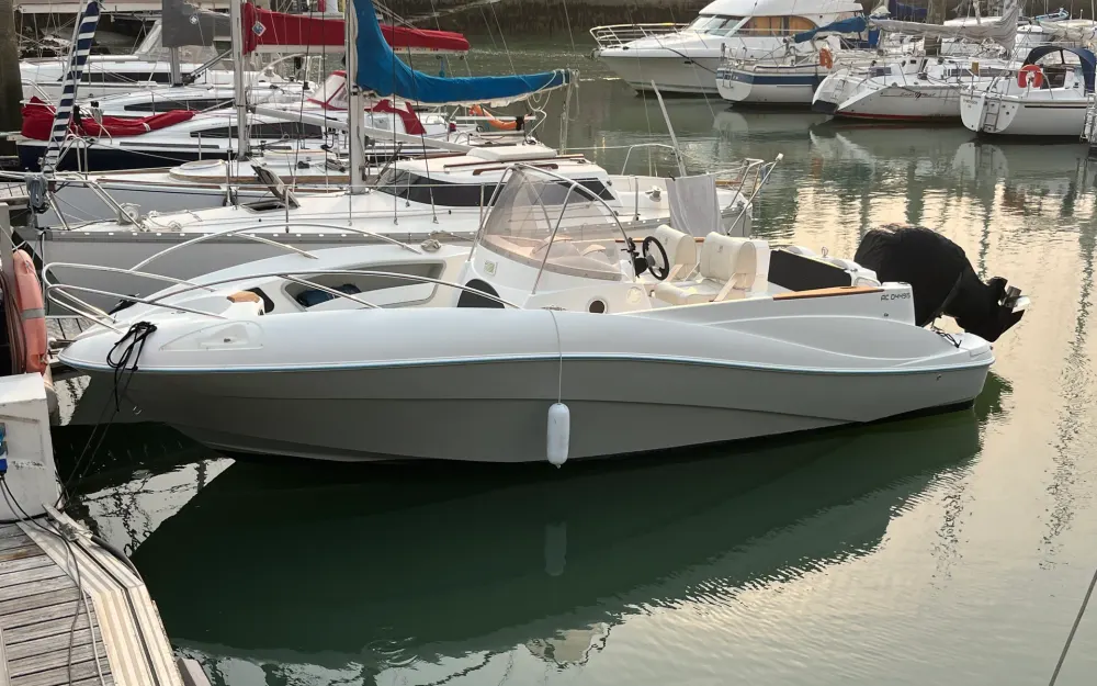 slider 0 Quicksilver  720 Commander