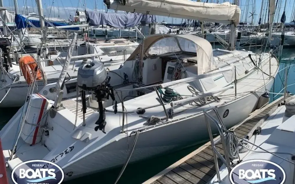 slider 0 Beneteau First 35 S5