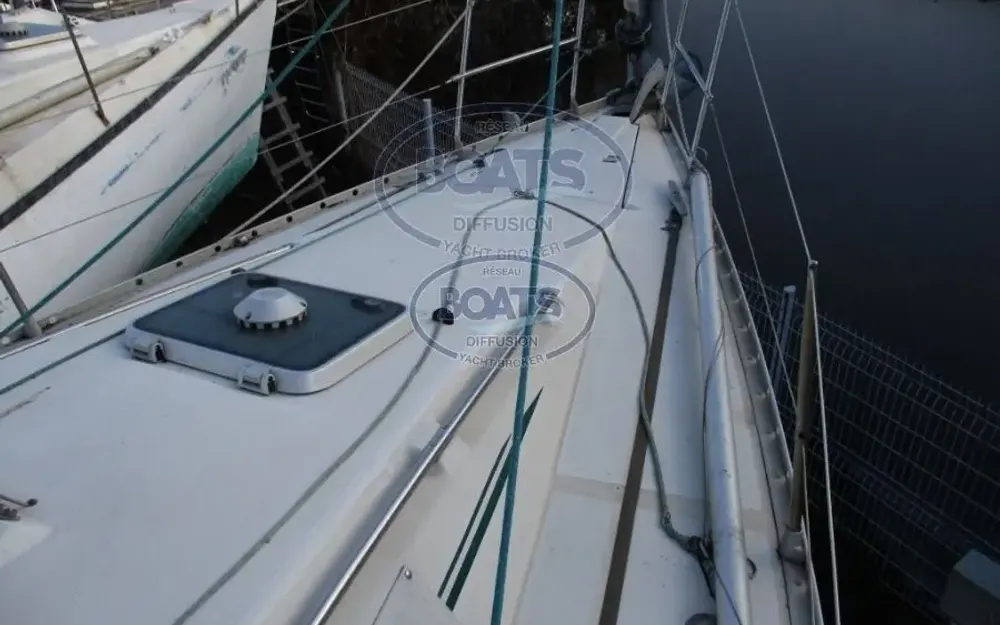 slider 6 Beneteau First 35 S5