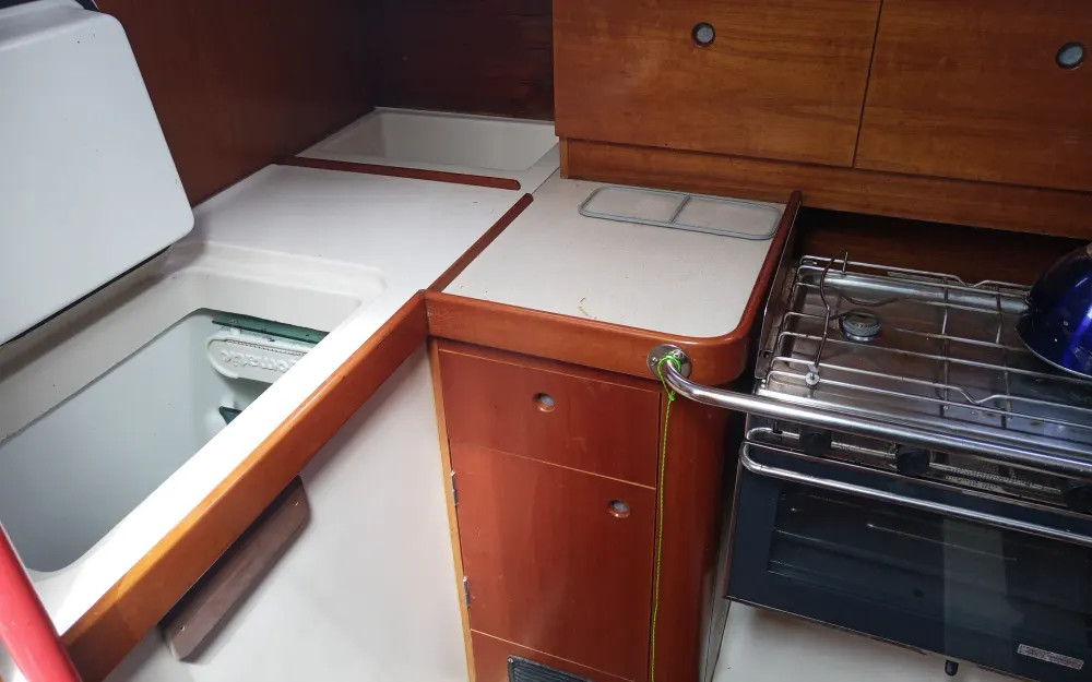 slider 11 Beneteau Oceanis 321