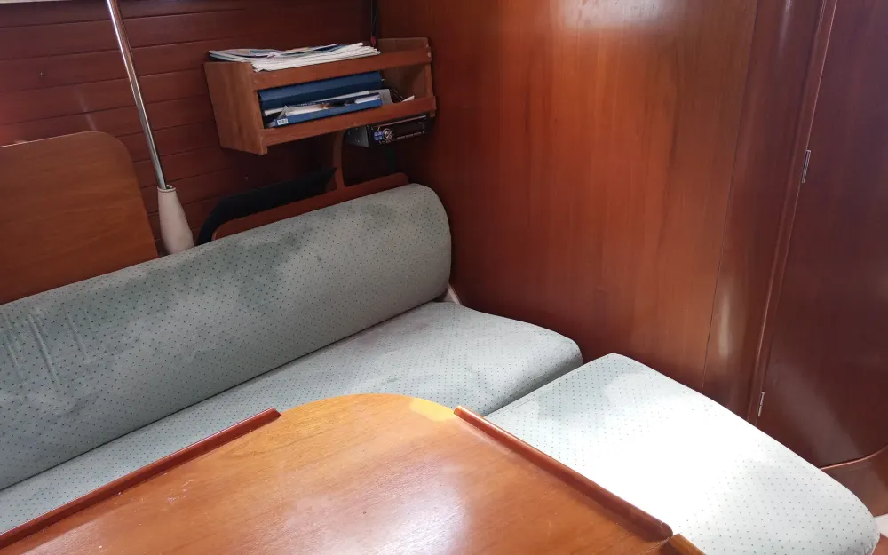 slider 15 Beneteau Oceanis 321