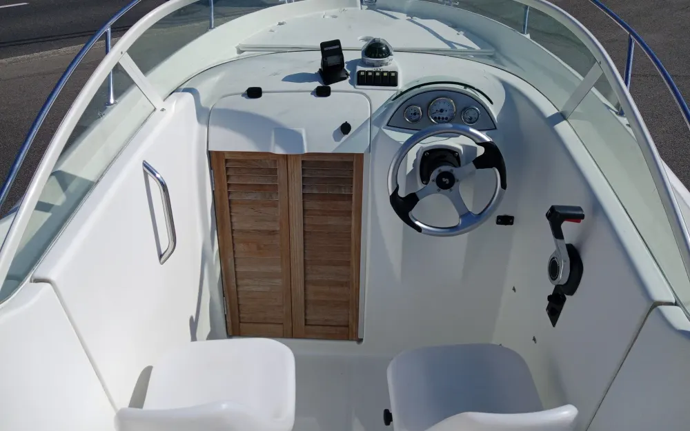 slider 9 Beneteau Flyer 650 WA