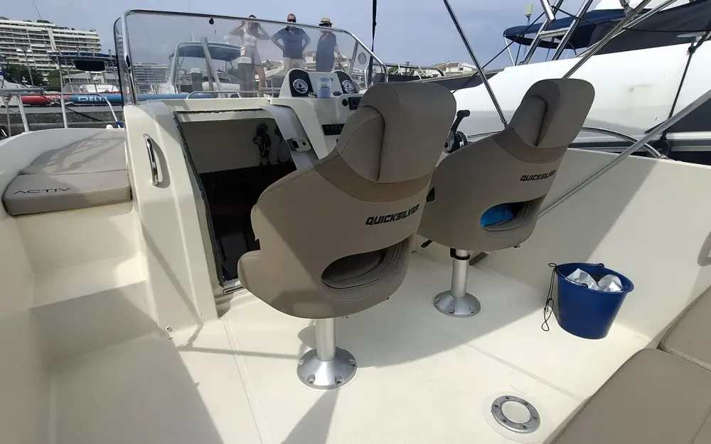 slider 9 Quicksilver Activ 675 Open