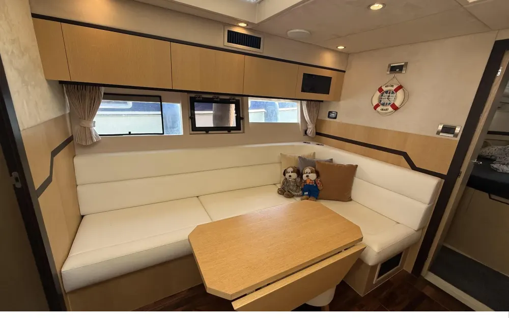 slider 18 Galeon  405 HTL