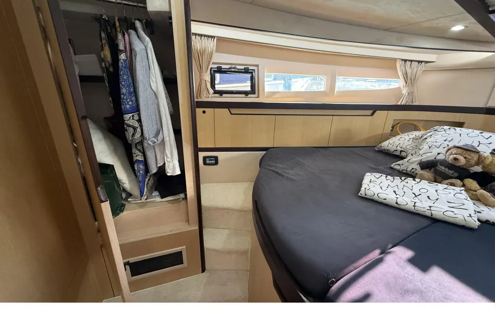 slider 23 Galeon  405 HTL
