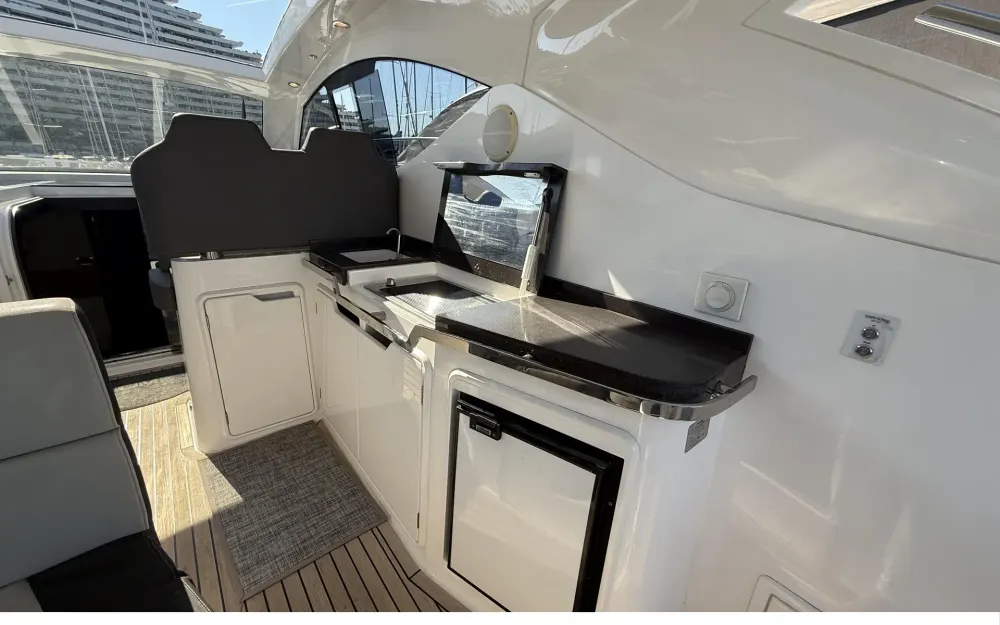 slider 5 Galeon  405 HTL