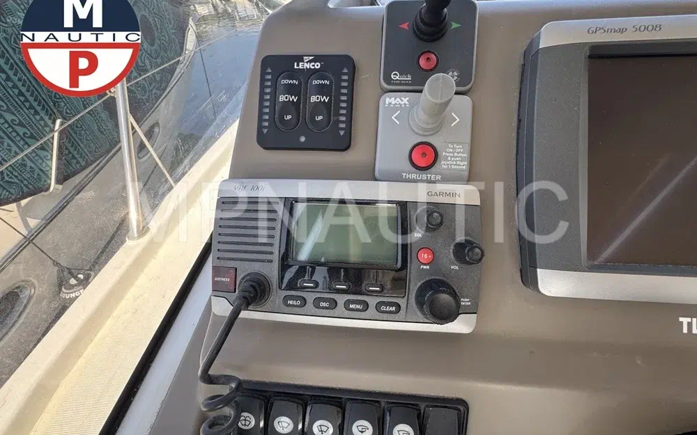 slider 14 Jeanneau NC 9