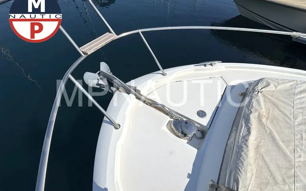 slider 3 Jeanneau NC 9