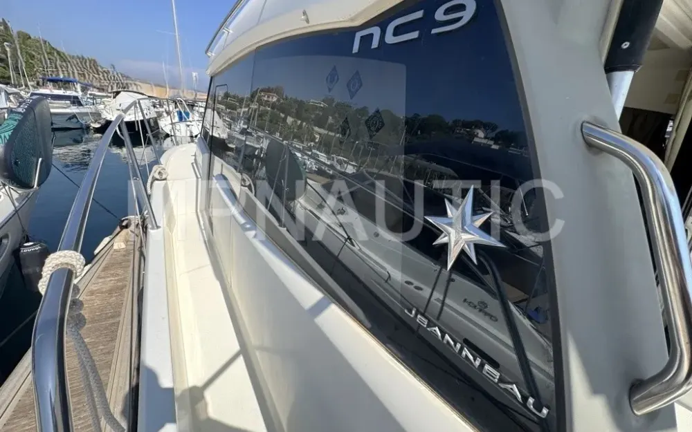 slider 2 Jeanneau NC 9