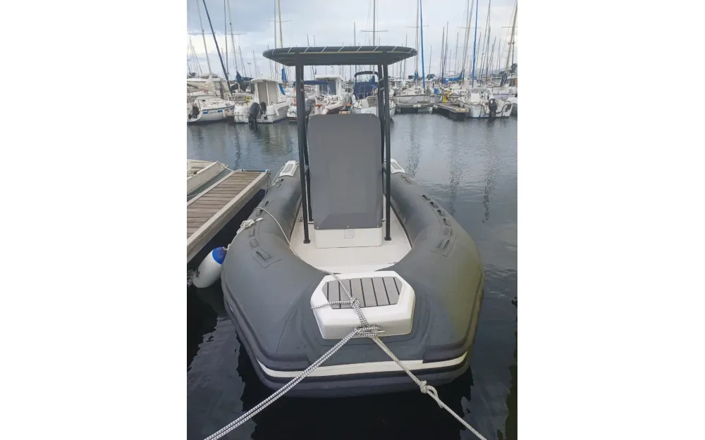 slider 0 Tiger Marine 650 open Fishing