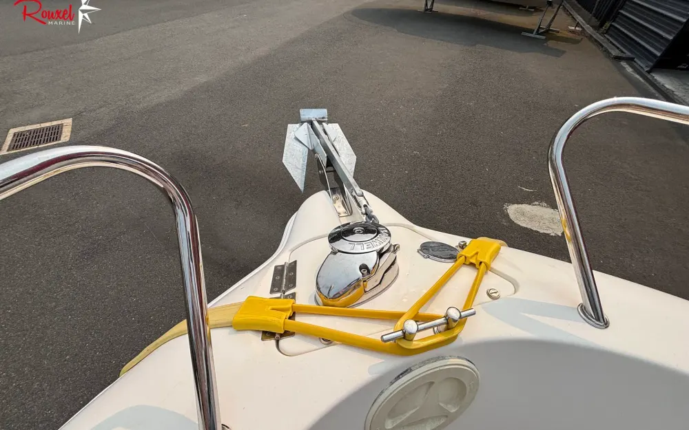 slider 8 Selection Boats Aston 21