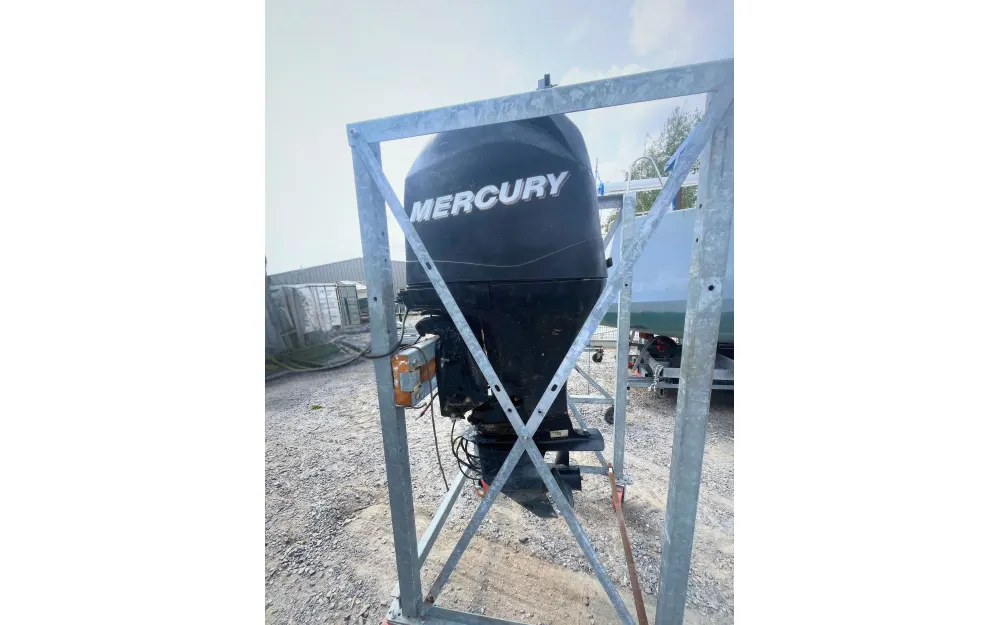 slider 1 Mercury 80CV