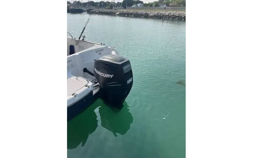 slider 0 Jeanneau Cap Camarat 650
