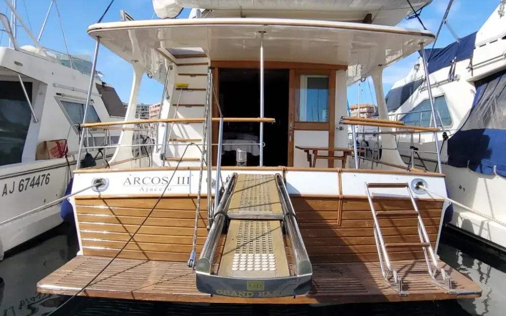 slider 1 Grand Banks  42 Europa