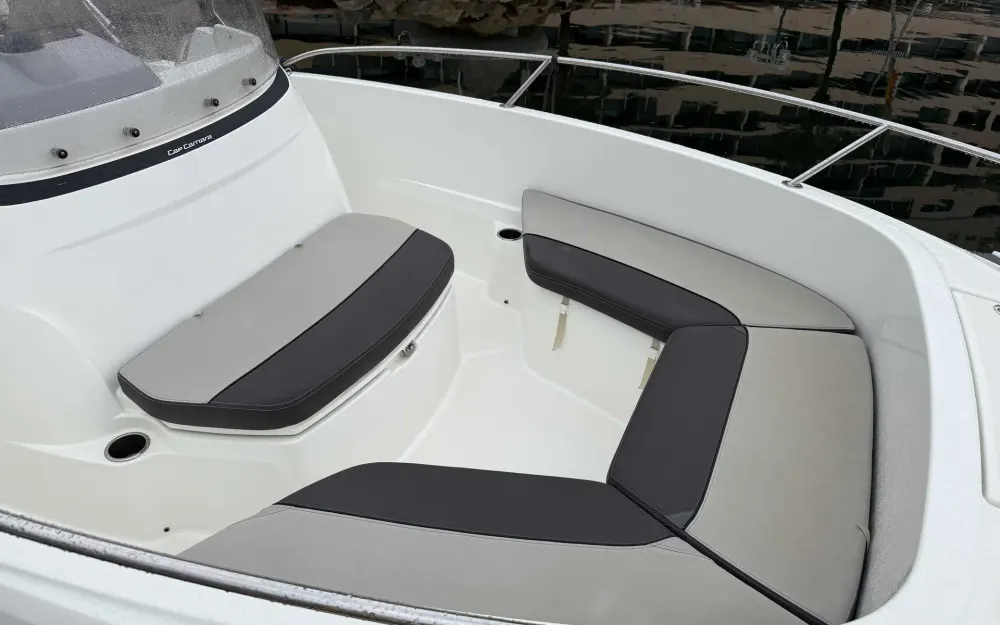 slider 9 Jeanneau Cap Camarat 6.5 CC
