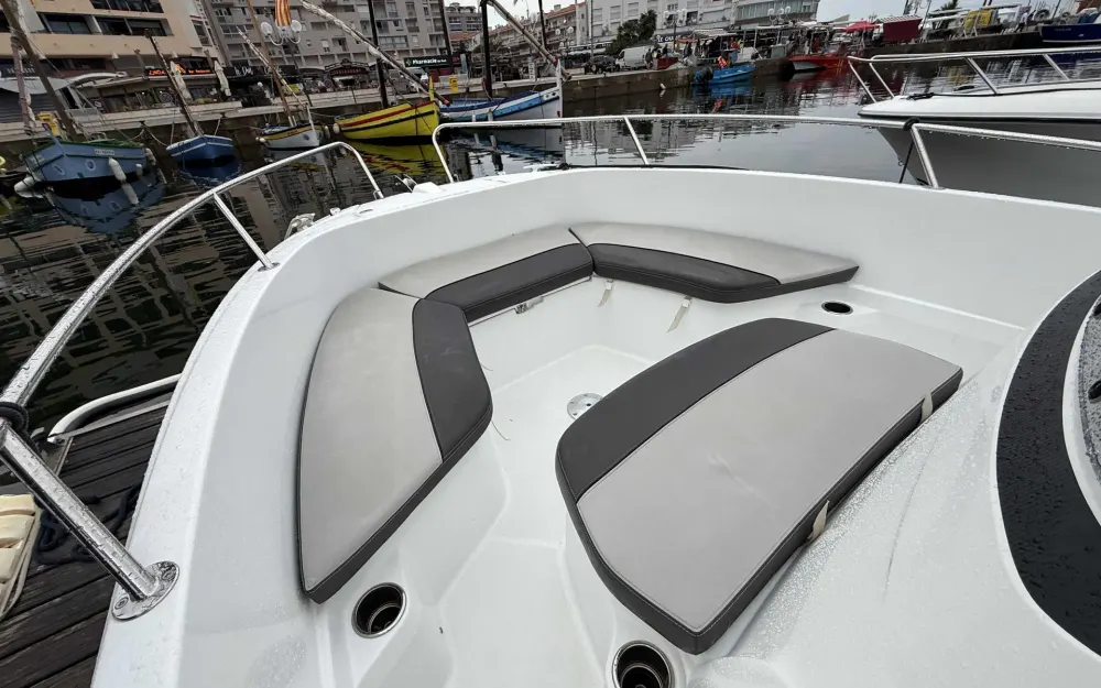 slider 8 Jeanneau Cap Camarat 6.5 CC