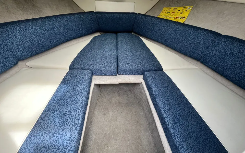 slider 10 Bayliner  652 CU