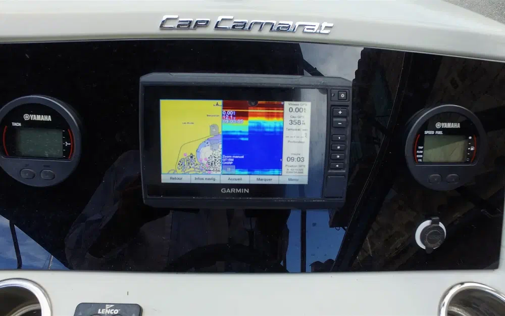 slider 12 Jeanneau Cap Camarat 7.5 DC