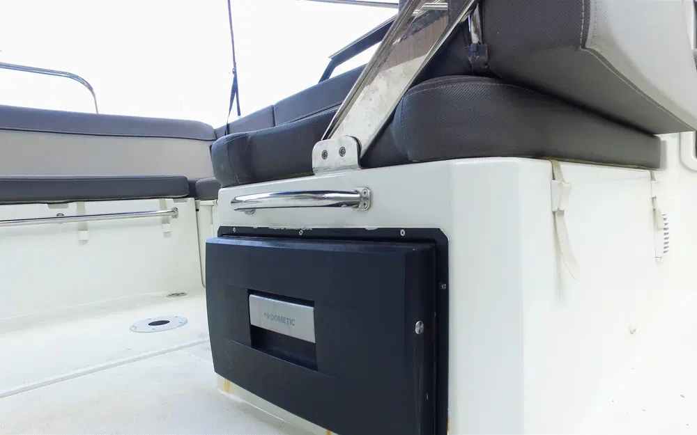 slider 15 Jeanneau Cap Camarat 7.5 DC