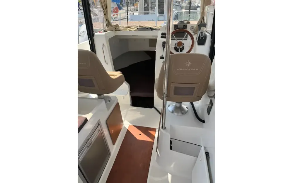 slider 13 Jeanneau Merry Fisher 755 Marlin