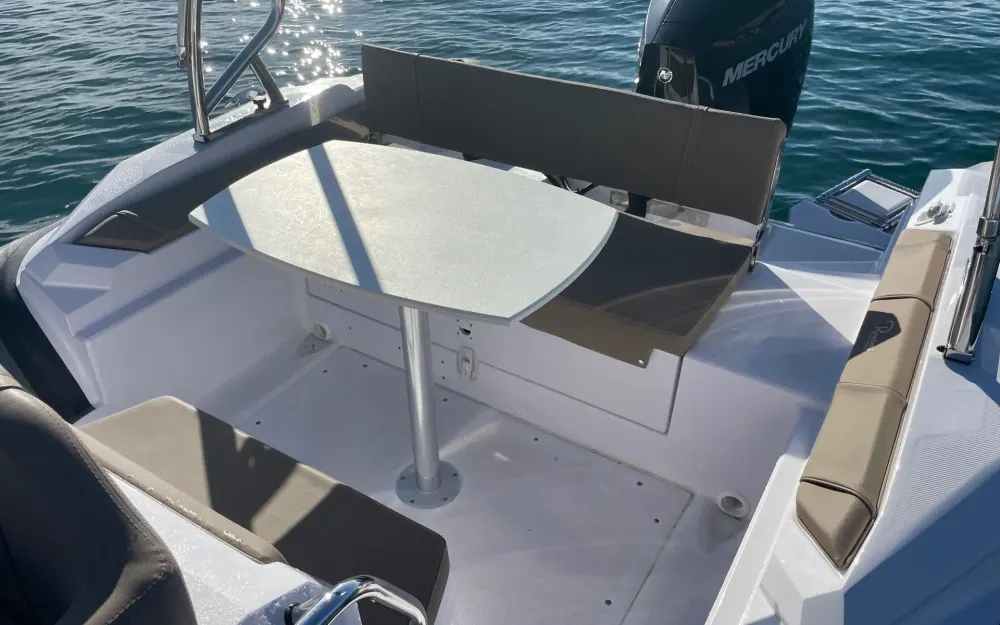 slider 14 Ranieri Cayman 26 Sport Touring