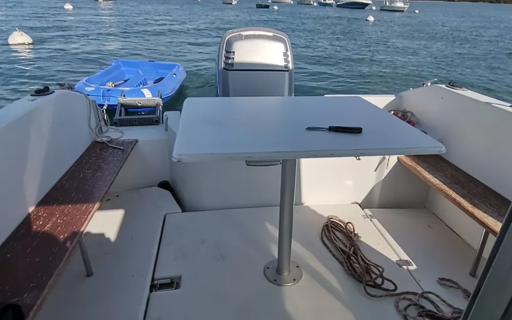 slider 33 Jeanneau Merry Fisher 610