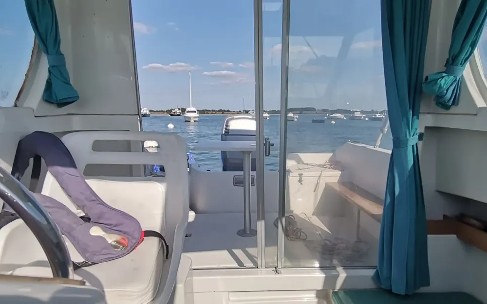 slider 35 Jeanneau Merry Fisher 610