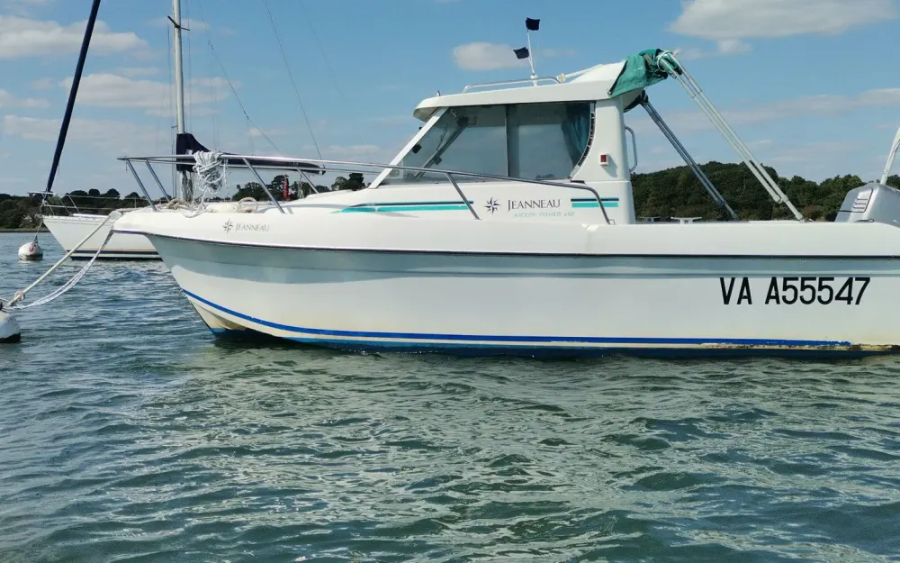 slider 2 Jeanneau Merry Fisher 610