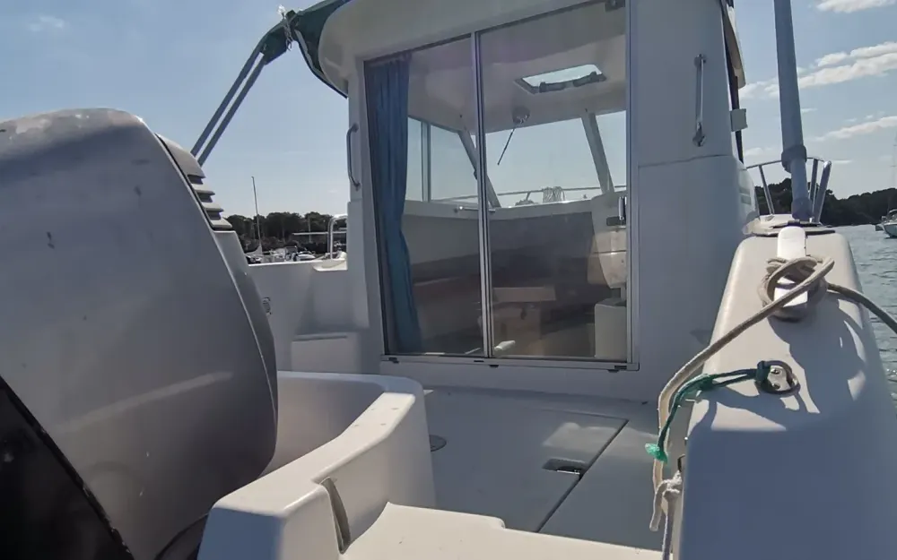 slider 7 Jeanneau Merry Fisher 610