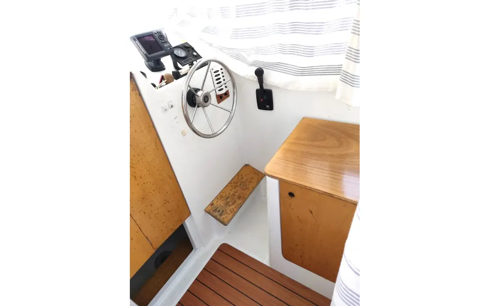slider 14 Beneteau Antares S6TF