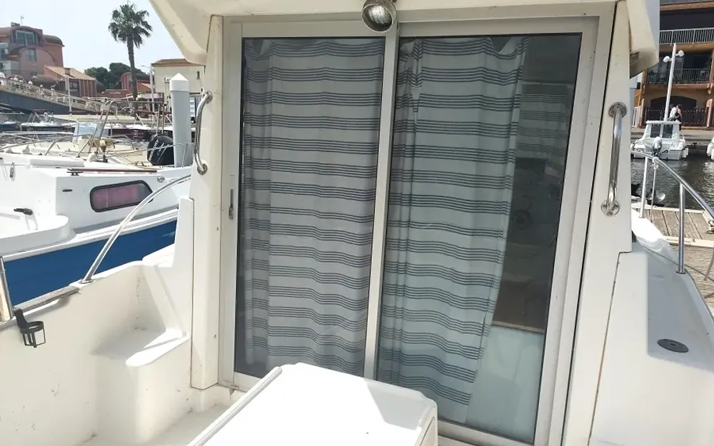 slider 8 Beneteau Antares S6TF