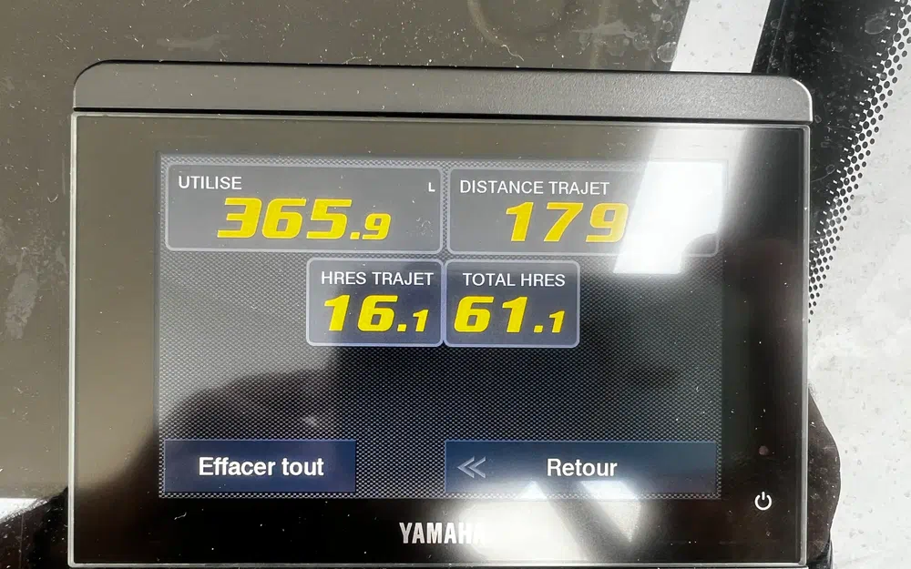 slider 14 Jeanneau Cap Camarat 7.5 WA