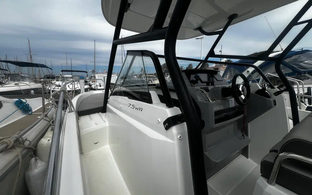 slider 22 Jeanneau Cap Camarat 7.5 WA