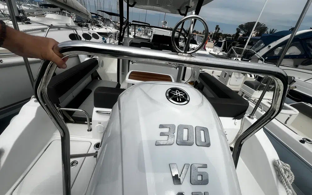 slider 25 Jeanneau Cap Camarat 7.5 WA