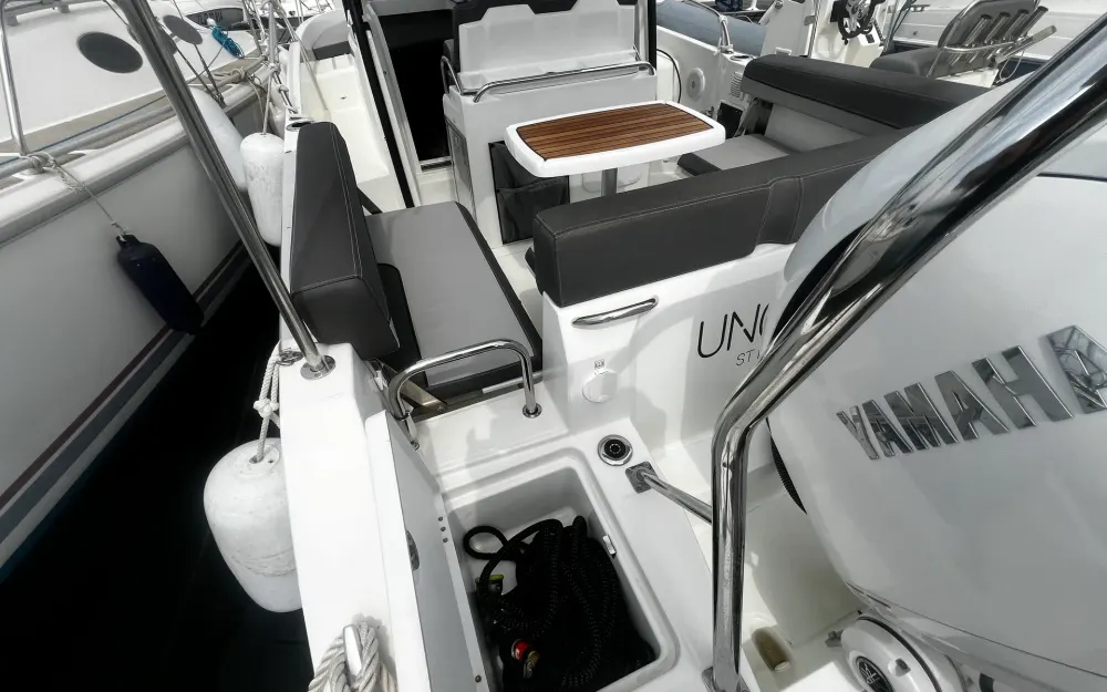 slider 27 Jeanneau Cap Camarat 7.5 WA Serie 3