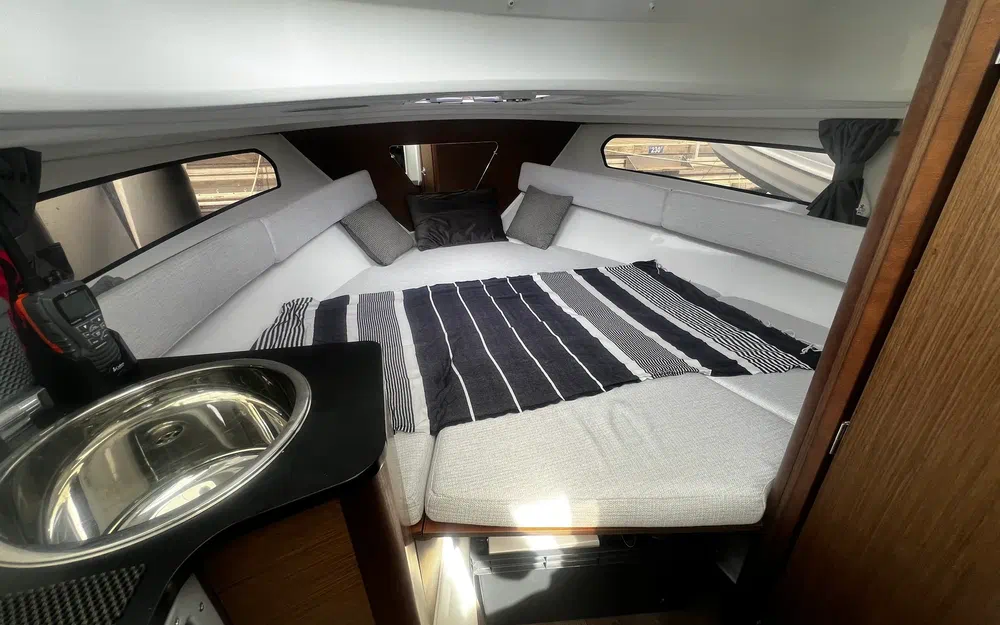 slider 37 Jeanneau Cap Camarat 7.5 WA