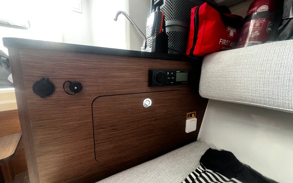 slider 42 Jeanneau Cap Camarat 7.5 WA