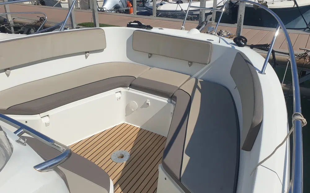 slider 2 Jeanneau Cap Camarat 7.5 CC