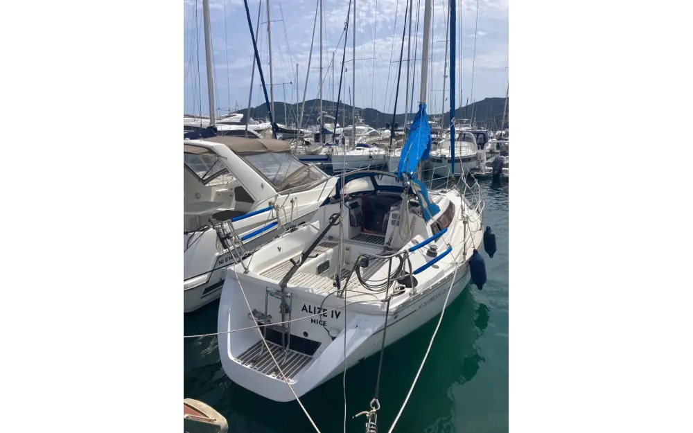 slider 11 Jeanneau Sun Dream 28