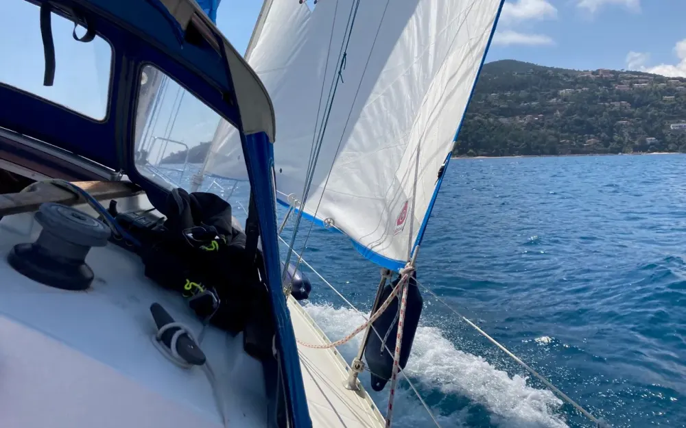 slider 5 Jeanneau Sun Dream 28
