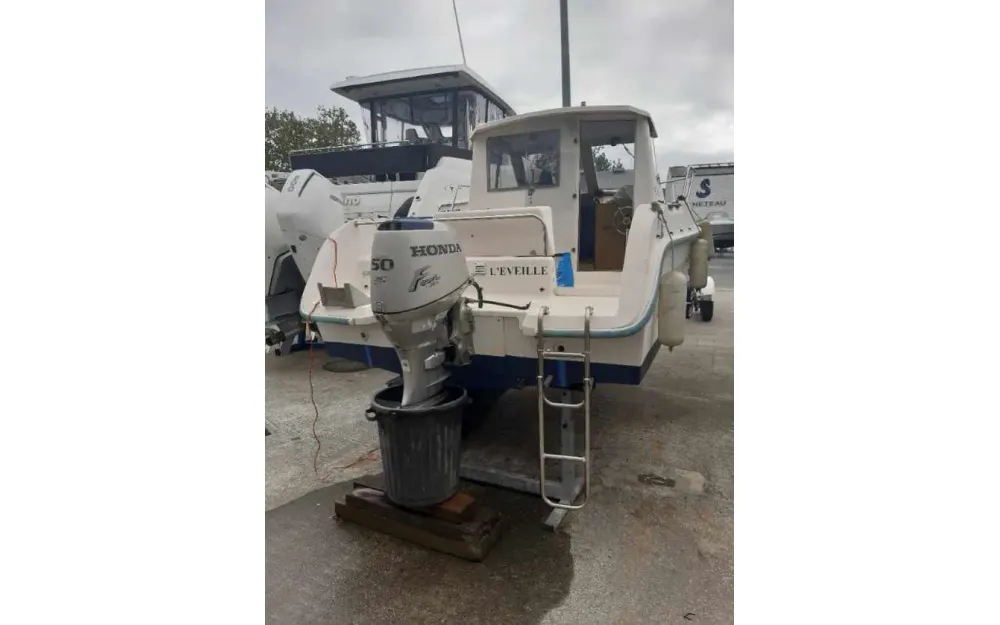 slider 10 Guymarine GM 580