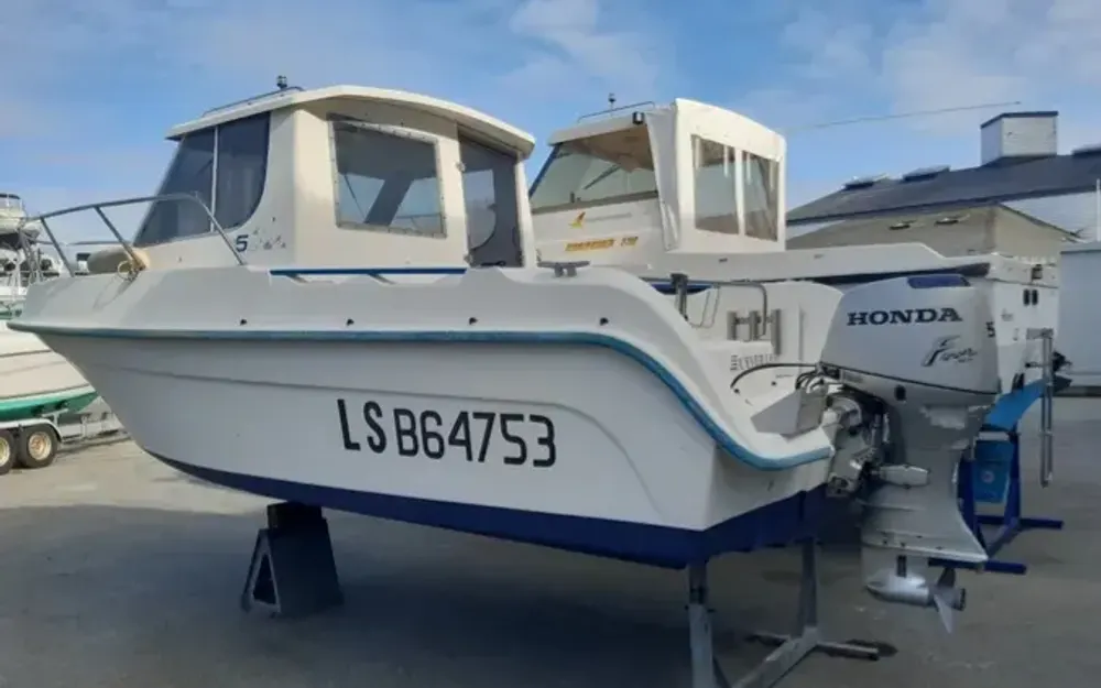 slider 15 Guymarine GM 580