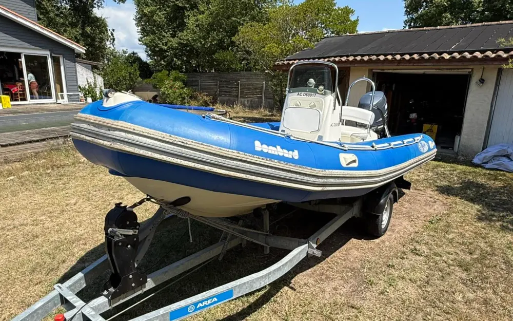slider 3 Bombard 550 Explorer