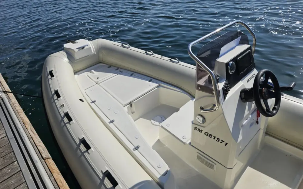 slider 6 Lomac  600 Turismo